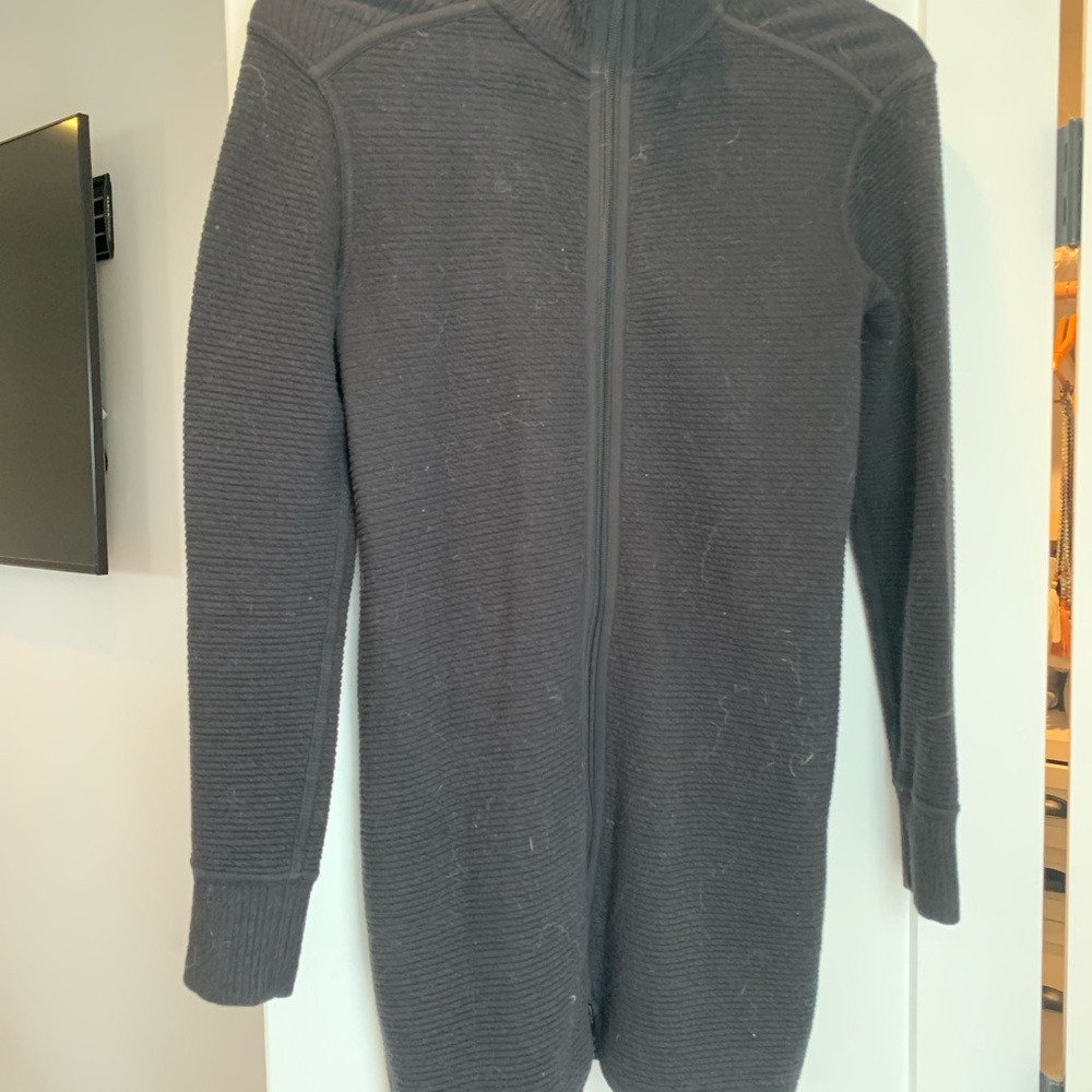 Lululemon ribbed long length sweatshirt size 4